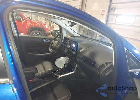 2021 Ford Ecosport Titanium z USA, uszkodzony, nr VIN MAJ6S3KL0MC403404